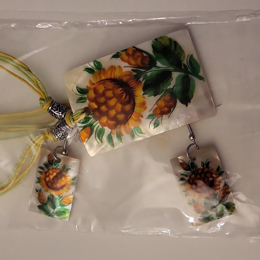 "Bohemian Sunflower" Necklace and Earring Set